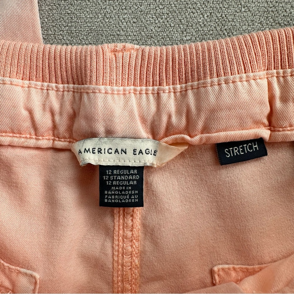 American Eagle Super High Rise Baggy Wide-Leg Cargo Pants. Peach. 12. NWT *flaw* - Picture 8 of 13